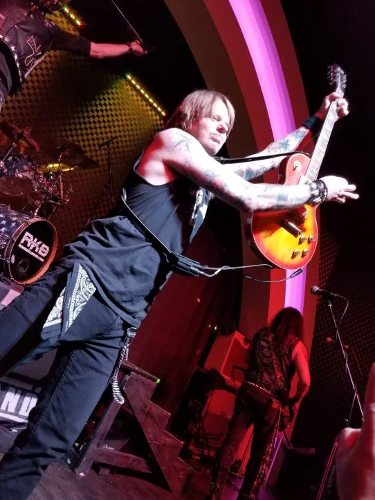 Jason Haven playing guitar in Sioux Falls, SD